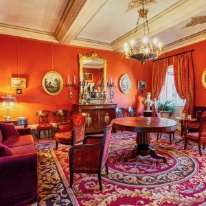 Tailored Wine Weekend in Montepulciano – Palazzo Nobile di San Donato historic suite